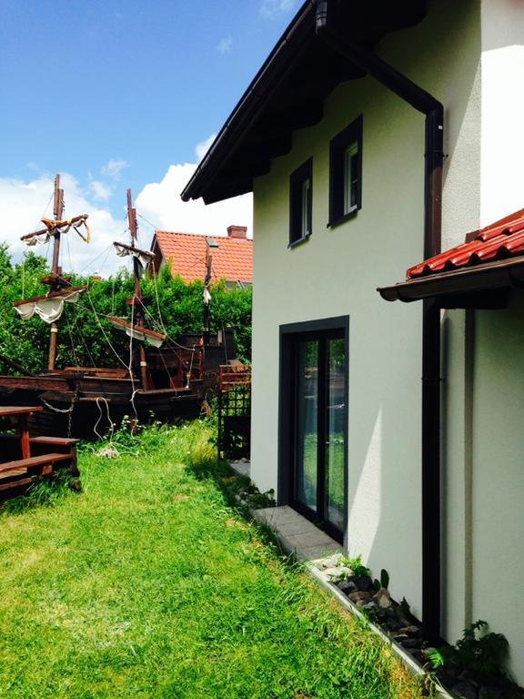 Villa Konik Morski Rewa Exteriér fotografie