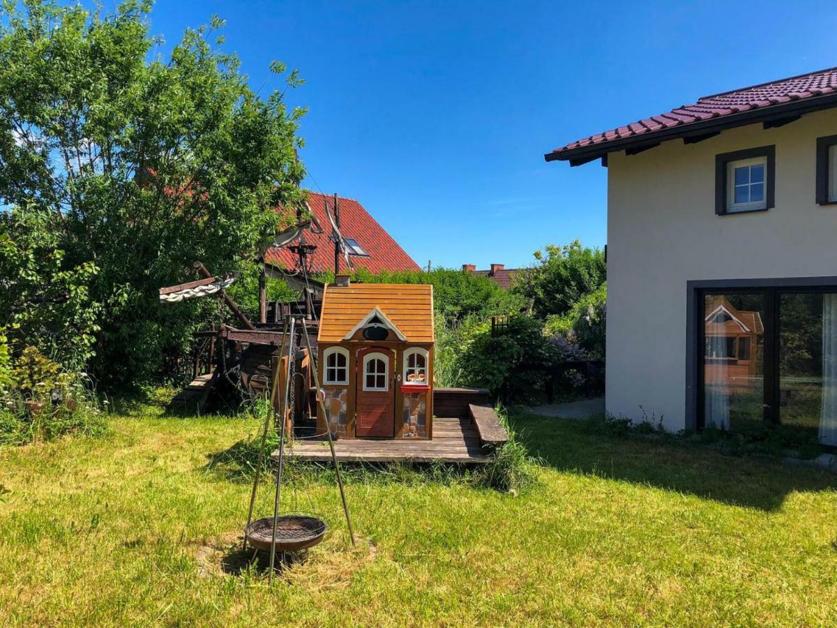 Villa Konik Morski Rewa Exteriér fotografie