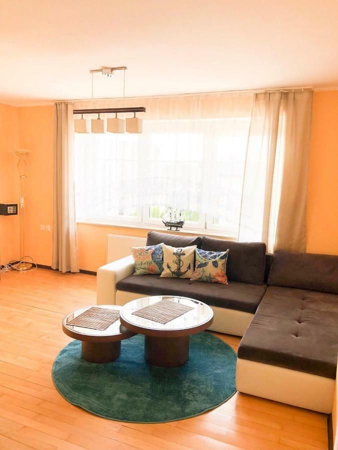 Villa Konik Morski Rewa Exteriér fotografie